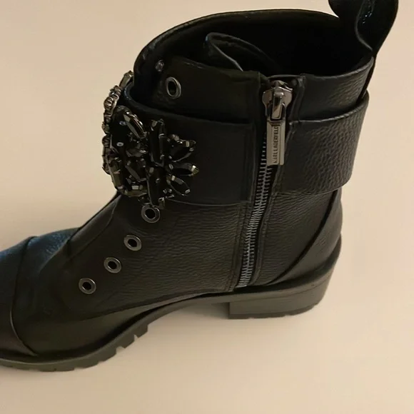 Karl Lagerfeld Black Embellished Combat Boots size 6, very good condition - Picture 6 of 7